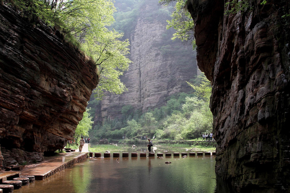 洛陽龍潭大峽谷旅游