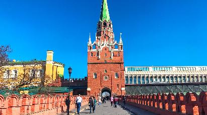 【惠游俄羅斯9天深圳/廣州直飛】<莫斯科 武裝力量大教堂 冬宮廣場 滑雪場 獅身人面像 克里姆林宮>