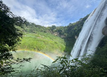 【黔程是景】<黃果樹大瀑布、荔波小七孔 、西江千戶苗寨、青巖古鎮> 5 天4晚高鐵游