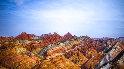 【B 夢幻敦煌】<張掖丹霞·平山湖大峽谷·夢幻敦煌·莫高窟·鳴沙月牙泉·嘉峪關>雙飛5日游